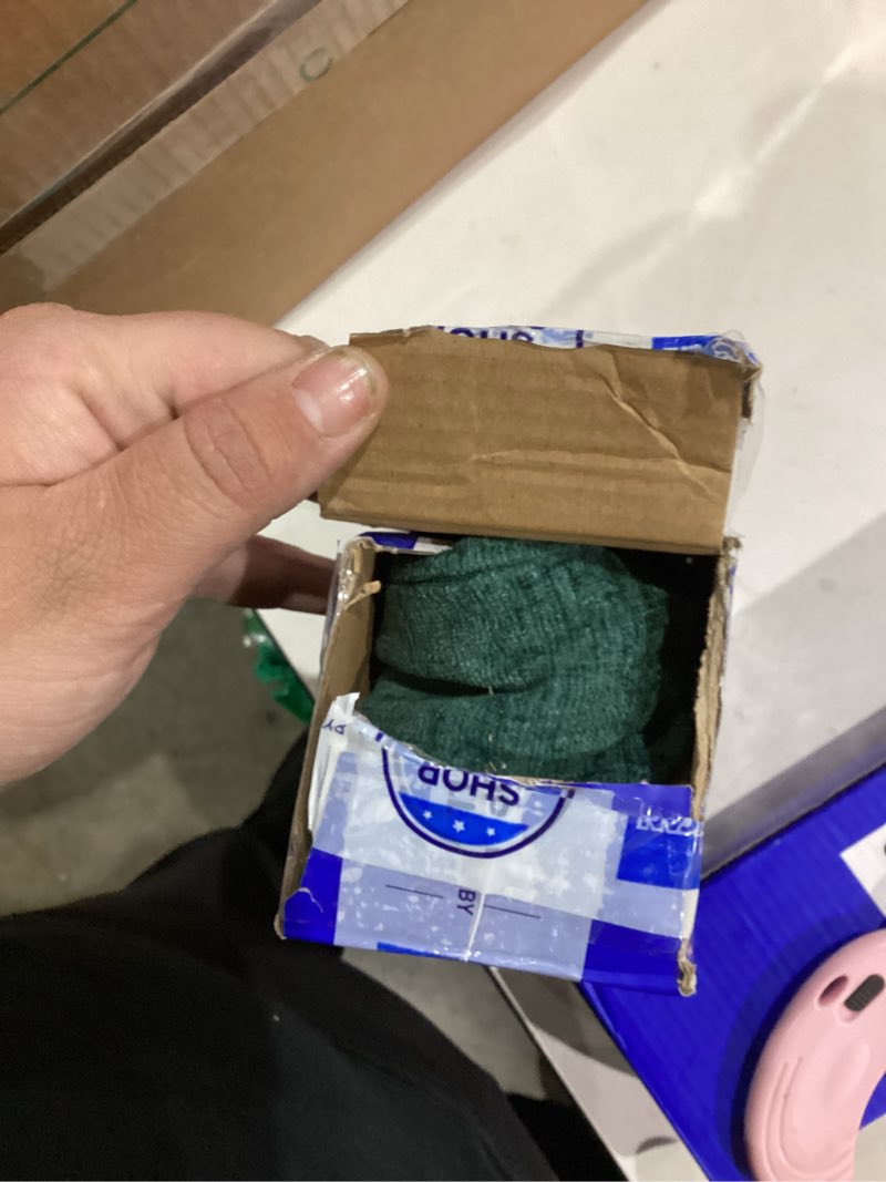 Condition photo showing Good Condition for MIULEE Pack of 2 Christmas Pillow Covers 20x20 Inch Dark Green Farmhouse Decorative Throw Pillow Covers with Stitched Edge Soft Chenille Solid Dyed Couch Pillow Covers for Sofa Bed Living Room 20" x 20" (Pack of 2) Dark Green