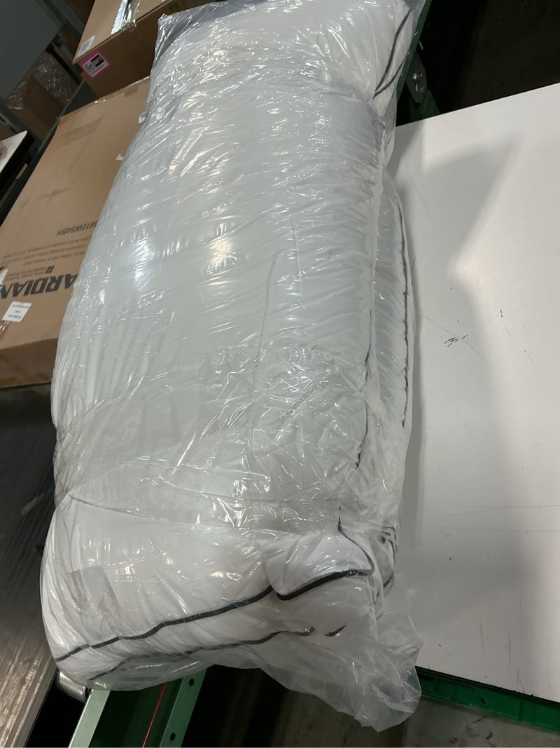 Condition photo showing Good Condition for jollyvogue king size pillows set of 2 for sleeping, soft and supportive bed pillows with down alternative filling for side and back sleepers, hotel collection white king (pack of 2)