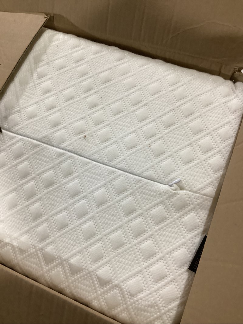 Condition photo showing Good Condition for cervical pillow for neck pain relief, memory foam pillow, ergonomic adjustable contour bed pillow for side, back & stomach sleepers (2, 22 * 13.7inch) 2 22*13.7inch