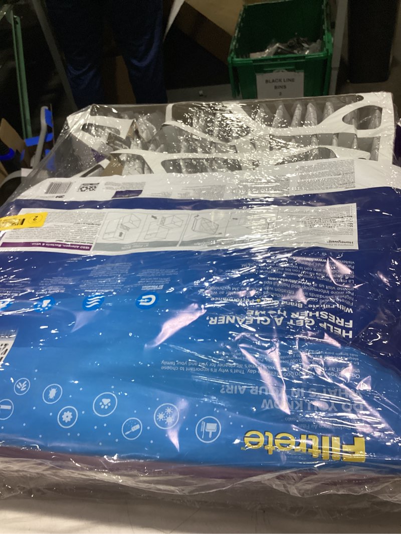 Condition photo showing As Is for filtrete 20-in w x 25-in l x 4-in merv 12 1550 mpr allergen, bacteria and virus electrostatic pleated air filter