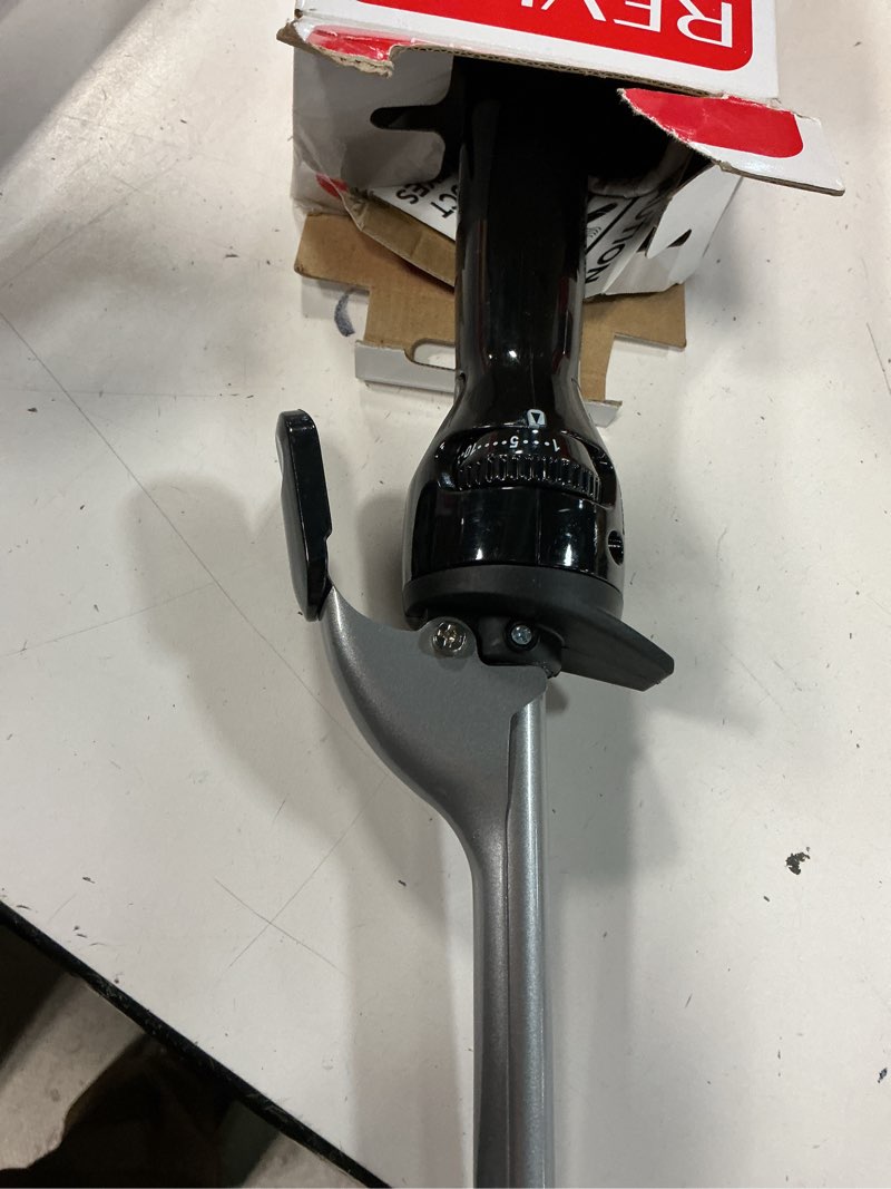 Condition photo showing Good Condition for revlon perfect heat triple ceramic curling iron | for silky smooth spiral curls (1/2 in)