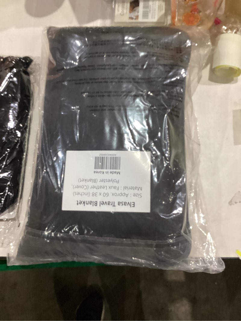 Condition photo showing New/Like New for Elvasa Travel Blanket and Pillow Set – Compact Lightweight Throw for Train, Car – Small, Portable Fleece – Long Flight Must Haves – Airplane Comfort Kit – Multi-Use Quillow for Travel (Black)