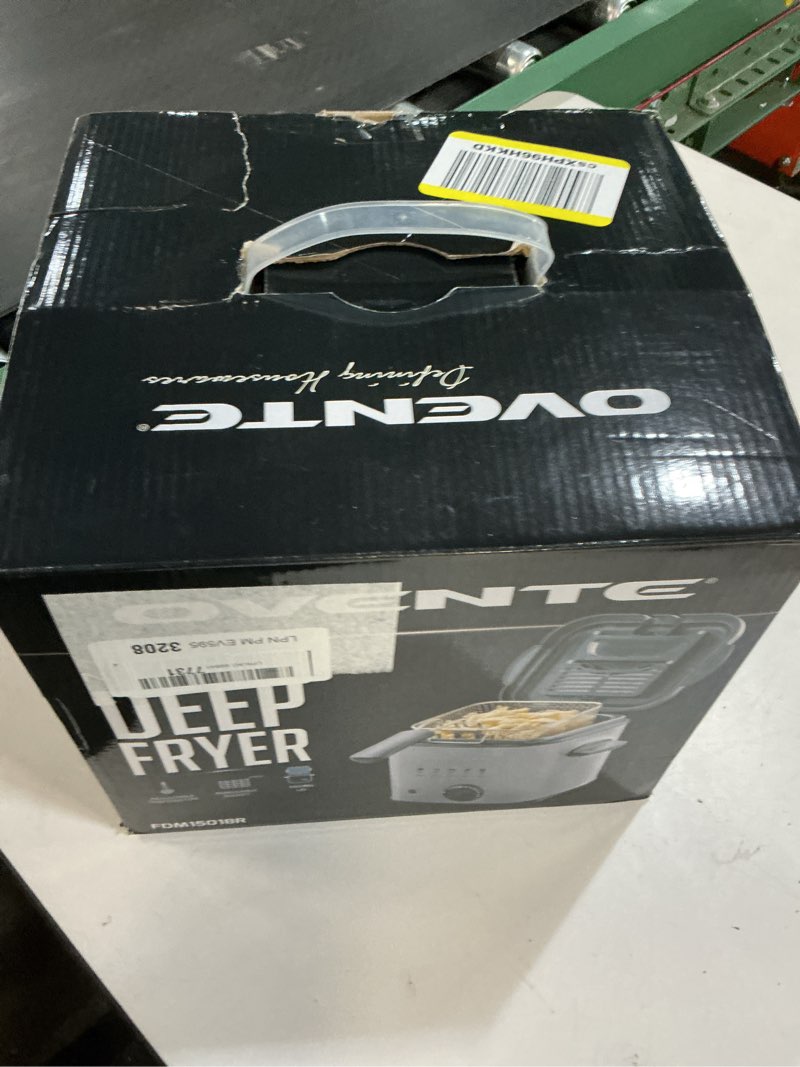 Condition photo showing Good Condition for OVENTE Electric Deep Fryer, 1.5L Capacity, 800W with Adjustable Temperature, Viewing Window Lid, Removable Frying Basket & Cool-Touch Handles, Stainless Steel Countertop Fryer, Silver FDM1501BR FDM1501BR - Silver