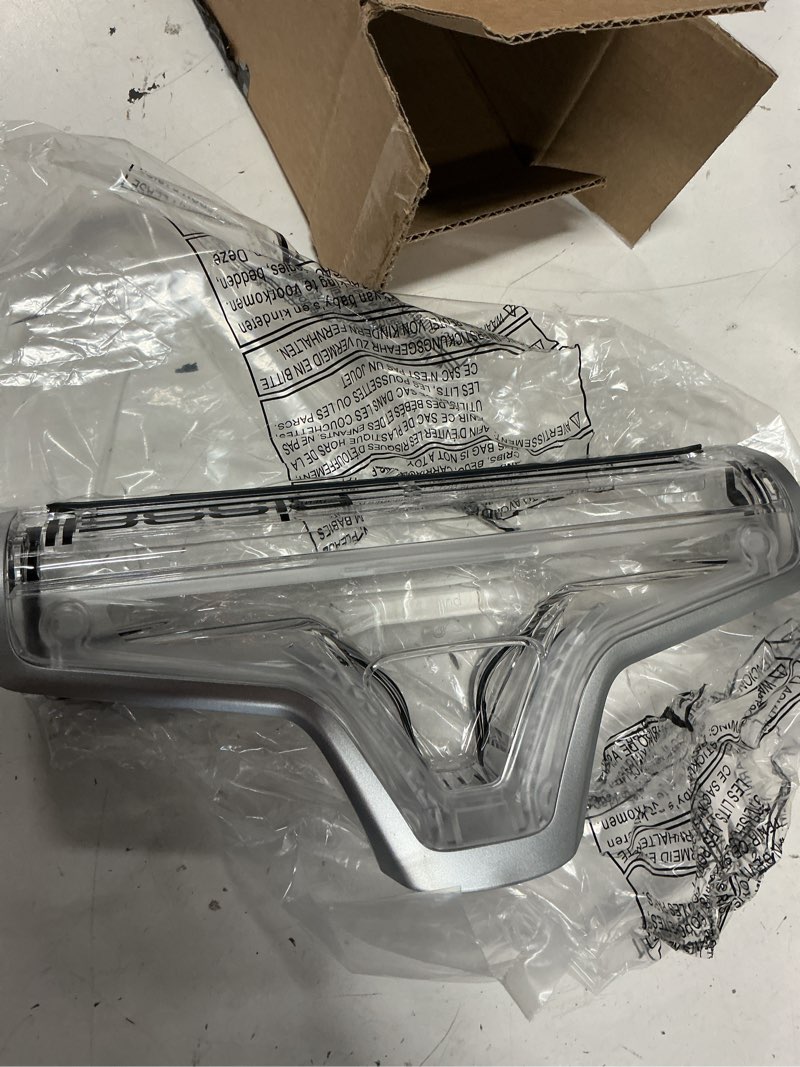 Condition photo showing Good Condition for 1614244 foot window replacement for bissell crosswave pet pro dry/vac vacuums fits models: 2328, 2305, 2305k, 2303, 2306a, 2306, 23062, 23068, 2551 series