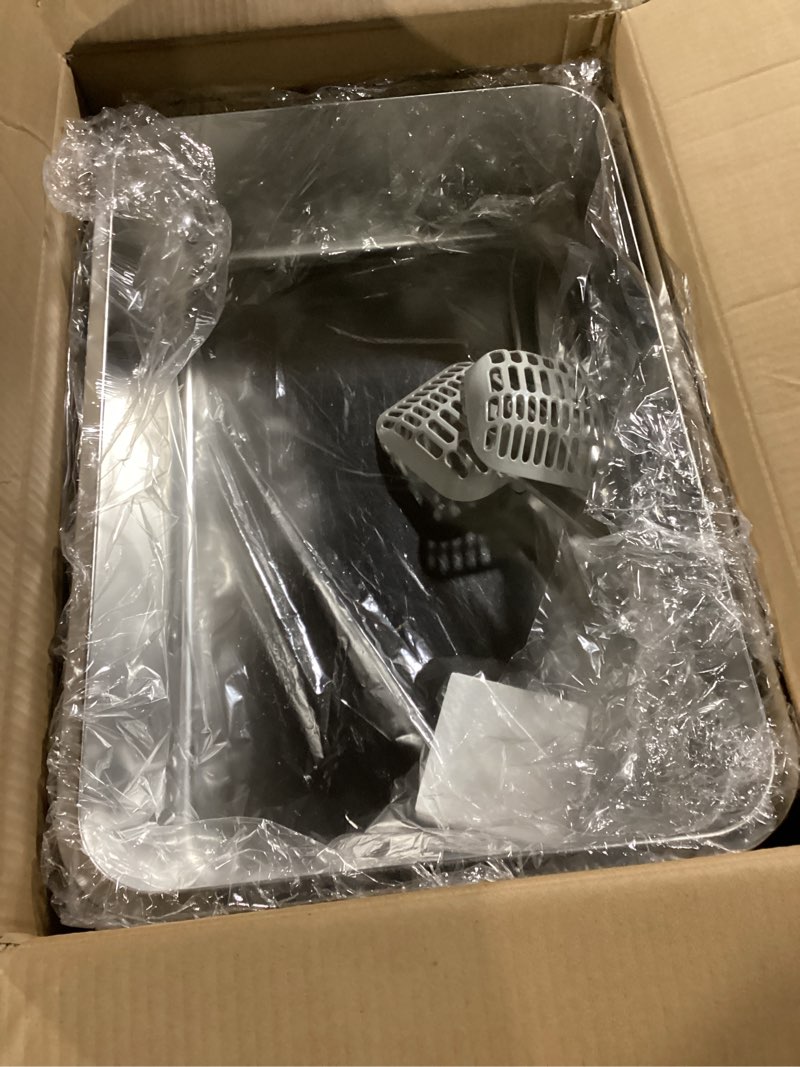 Condition photo showing Good Condition for 2 Pack Stainless Steel Cat Litter Box?Small Stainless Steel,Large Metal Cat Litter Box-Easy to Clean.(17.5" L x 13.6" W x 4.1" H). 17.5*13.6in 2pc