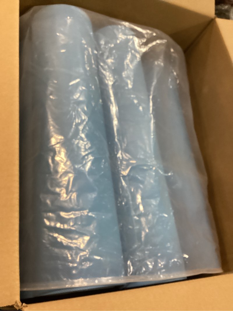 Condition photo showing Good Condition for 10 Pack Yoga Mats Bulk, 68'' x 24'' x 4mm Thick Yoga Mats for Kids and Adult Gym Mats Bundle Latex Free Exercise Mats with Non Slip Texture for Outdoor Yoga, Pilates or Workout Blue