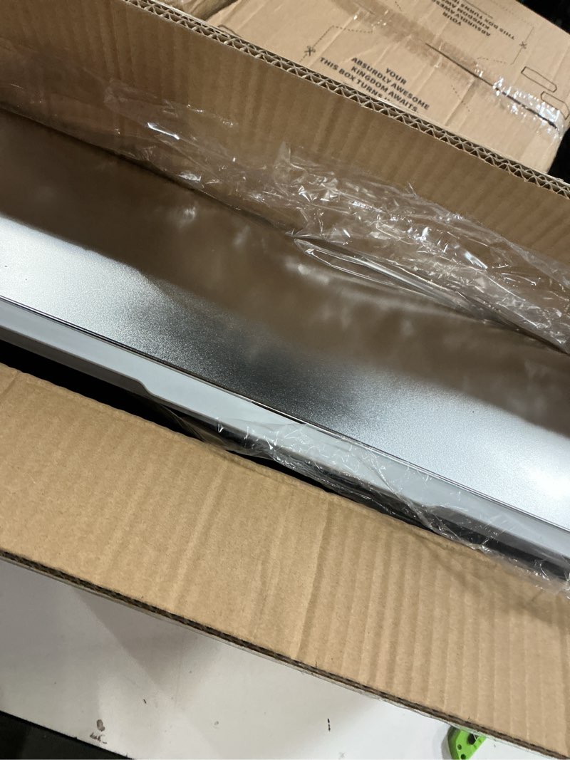 Condition photo showing Good Condition for Stainless Steel Litter Box | XL Enclosed Cat Litter Boxes with Lid for Big Cats | High Sided, Anti-Urine Leakage | Non-Stick Bottom & Includes Litter Mat & Metal Scoop