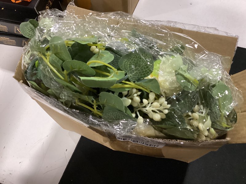 Condition photo showing Good Condition for der rose 2 pcs 13ft artificial flower garland, floral eucalyptus spring garland with champagne rose, faux flower vine for wedding decor, arch, backdrop & table decor champagne 2 pcs