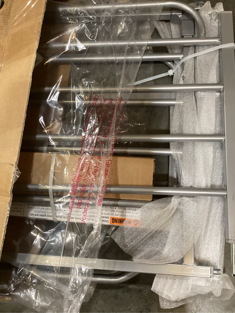 Condition photo showing Good Condition for regalo easy step 49-inch extra wide baby gate, includes 4-inch and 12-inch extension kit, 4 pack of pressure mount kit and 4 pack of wall mount kit, platinum - total pack of 1