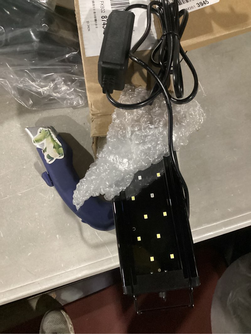 Condition photo showing Good Condition for Pawfly 11W Aquarium LED Light for 12 to 18 Inch Fish Tanks Extendable Fish Tank Light with Full Spectrum Brilliant White Blue Red Lights with Daytime & Night Modes and Adjustable Brightness Basic 12"-18"