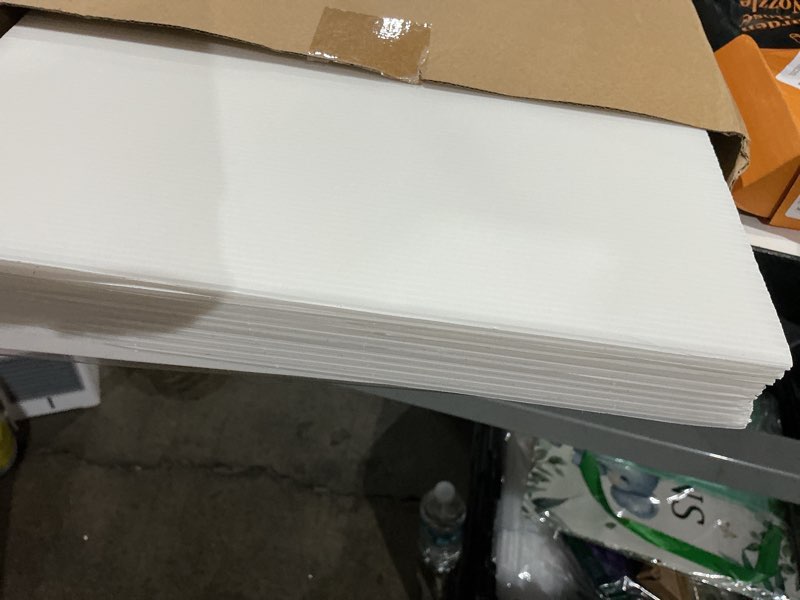 Condition photo showing Good Condition for 10 pack blank yard signs with stakes,yard sale signs with arrow stickers, 17" x 13" ?blank corrugated plastic yard lawn signs for party decorations