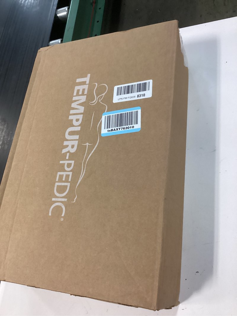 Condition photo showing New/Like New for tempur-pedic tempur-ergo neck pillow, medium profile, white