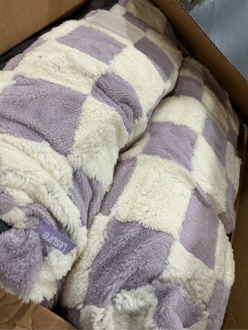 Condition photo showing As Is for le sure cute xl dog bed for crate-thick shredded chopped foam pet bed as gift for indoor with removable washable cover, modern fuzzy plush & anti slip bottom, blue 41.0"l x 28.0"w x 4.0"th blue checkered