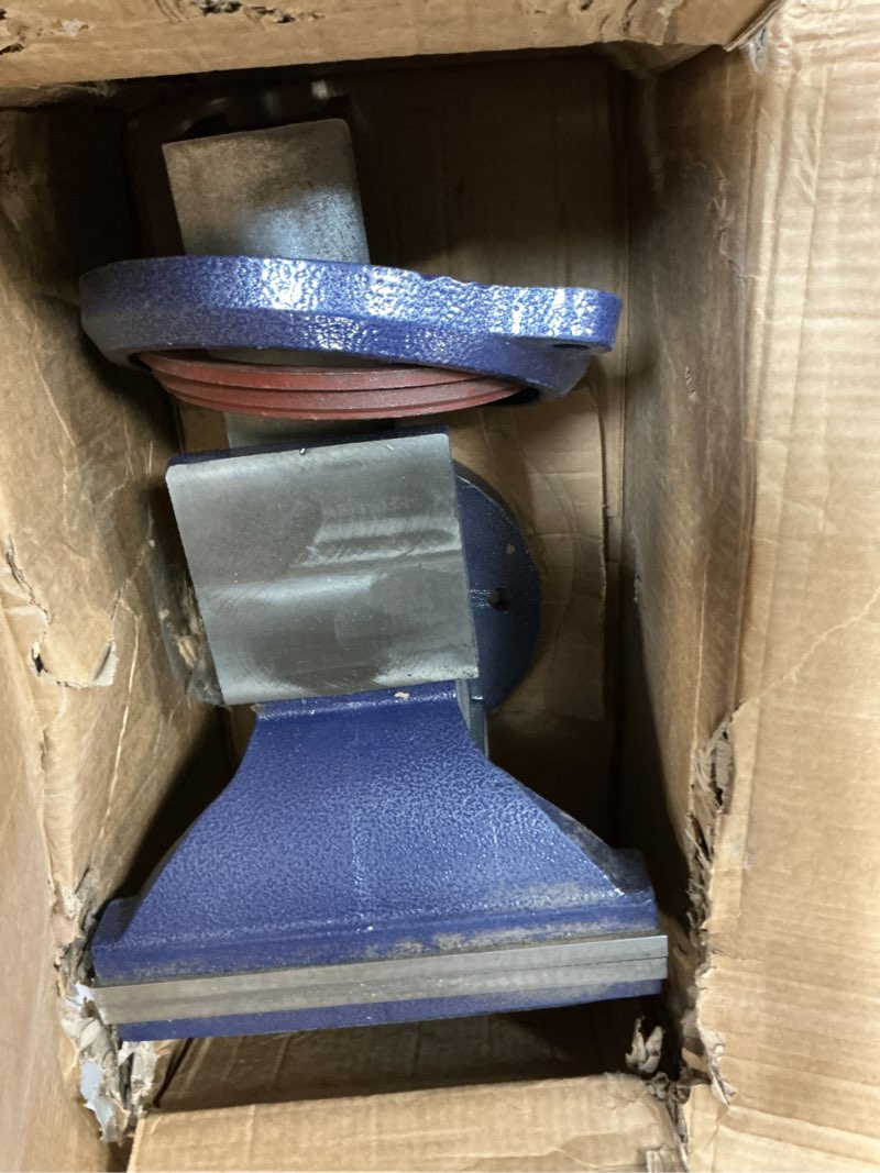 Condition photo showing Good Condition for nakkaa 10" heavy duty bench vise cast iron vise with 360° flexible swivel locking base home work 10 inch swivel bench vice with anvil 10 inch bench vise