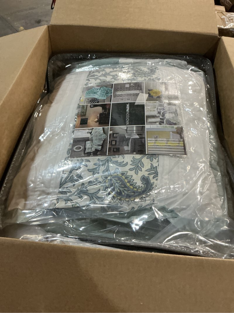 Condition photo showing Good Condition for madison park 100% cotton quilt set floral print, double sided stitching, all season, lightweight coverlet shabby chic bedding layer, matching shams, full/queen, light teal 6 piece,aqua aqua full/queen