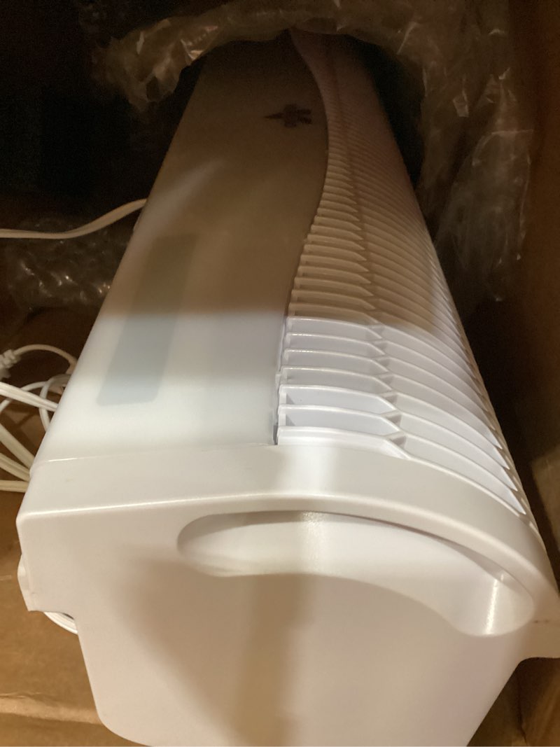 Condition photo showing Good Condition for vornado transom window fan with 4 speeds, remote control, reversible exhaust mode, weather resistant case, whole room, ice white white remote control fan