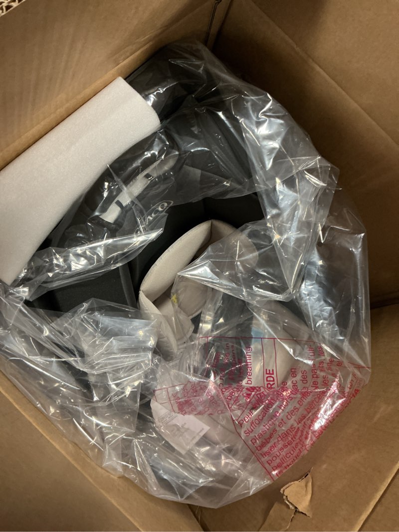 Condition photo showing Good Condition for graco® triride 3-in-1 convertible car seat - highback booster, forward & rear facing modes, suitable from newborn to preschooler, perfect for long journeys in redmond color redmond 2.0