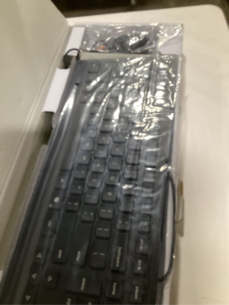 Condition photo showing New/Like New for Lenovo 300 USB Combo, Full-Size Wired Keyboard & Mouse, Ergonomic, Left or Right Hand Mouse, Optical