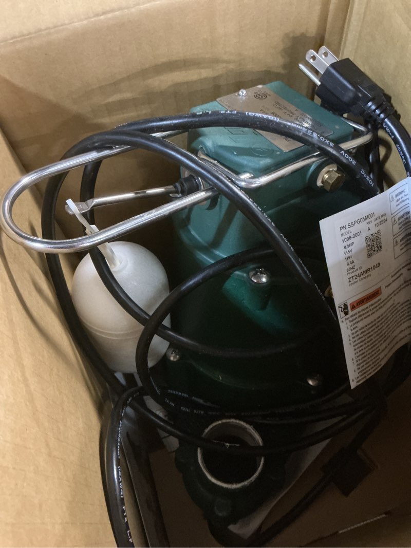 Condition photo showing As Is for zoeller 1/2 hp 4800 gph cast iron vertical float switch ac submersible sump pump
