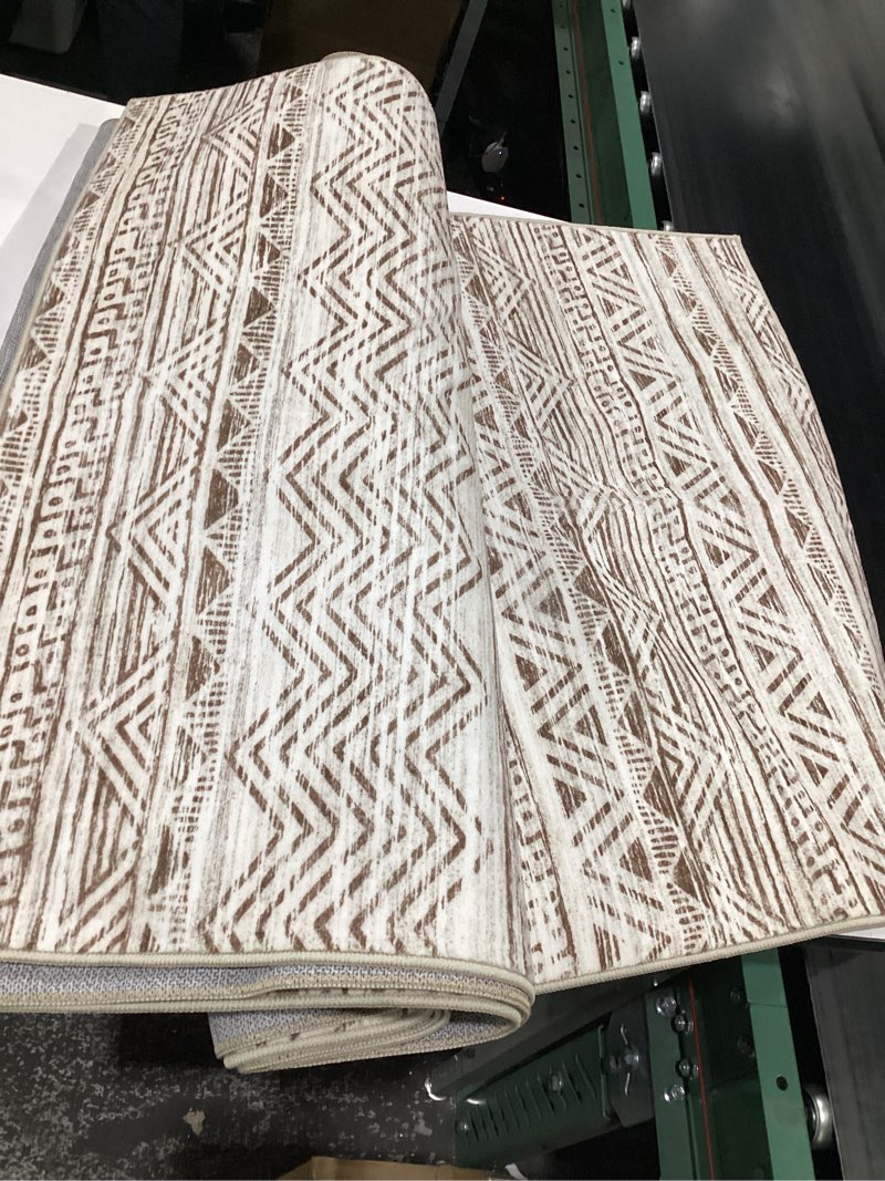Condition photo showing Good Condition for Washable Moroccan Hallway Runner Rug 2'6''x16' - Non-Slip Kitchen Floor Mat Soft Bedroom Carpet with Rubber Backing Living Room Runner for Entryway Farmhouse Style Low Pile Rug 2'6''x16' Beige