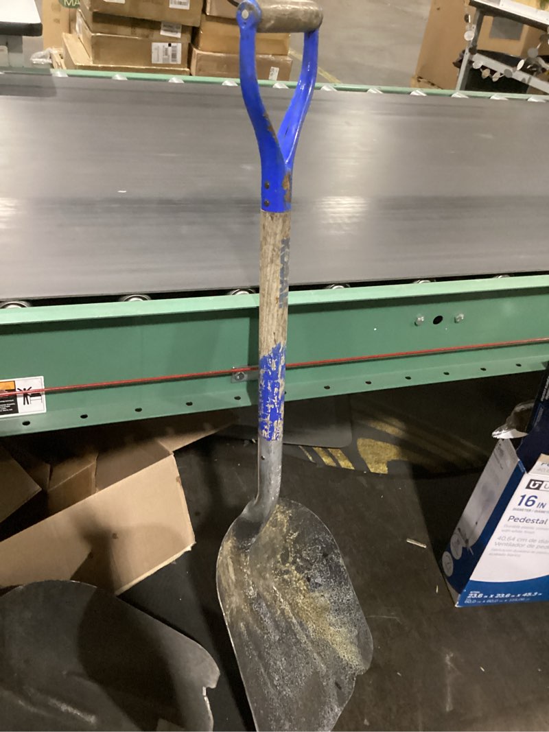 Condition photo showing As Is for kobalt 18-in fiberglass d-handle scoop