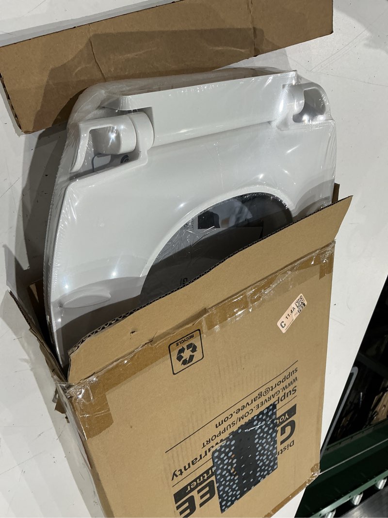 Condition photo showing Good Condition for garvee toilet seat, elongated toilet seat with slow soft close, durable toilet seat elongated, never loosens, easy clean and install, white toilet seat fit for elongated toilets