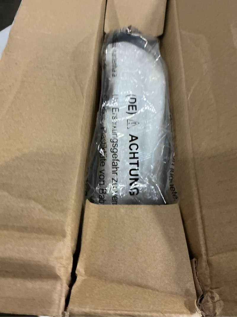 Condition photo showing Good Condition for toto® softclose® slow close elongated toilet seat and lid, cotton white - ss114#01 cotton white elongated seat