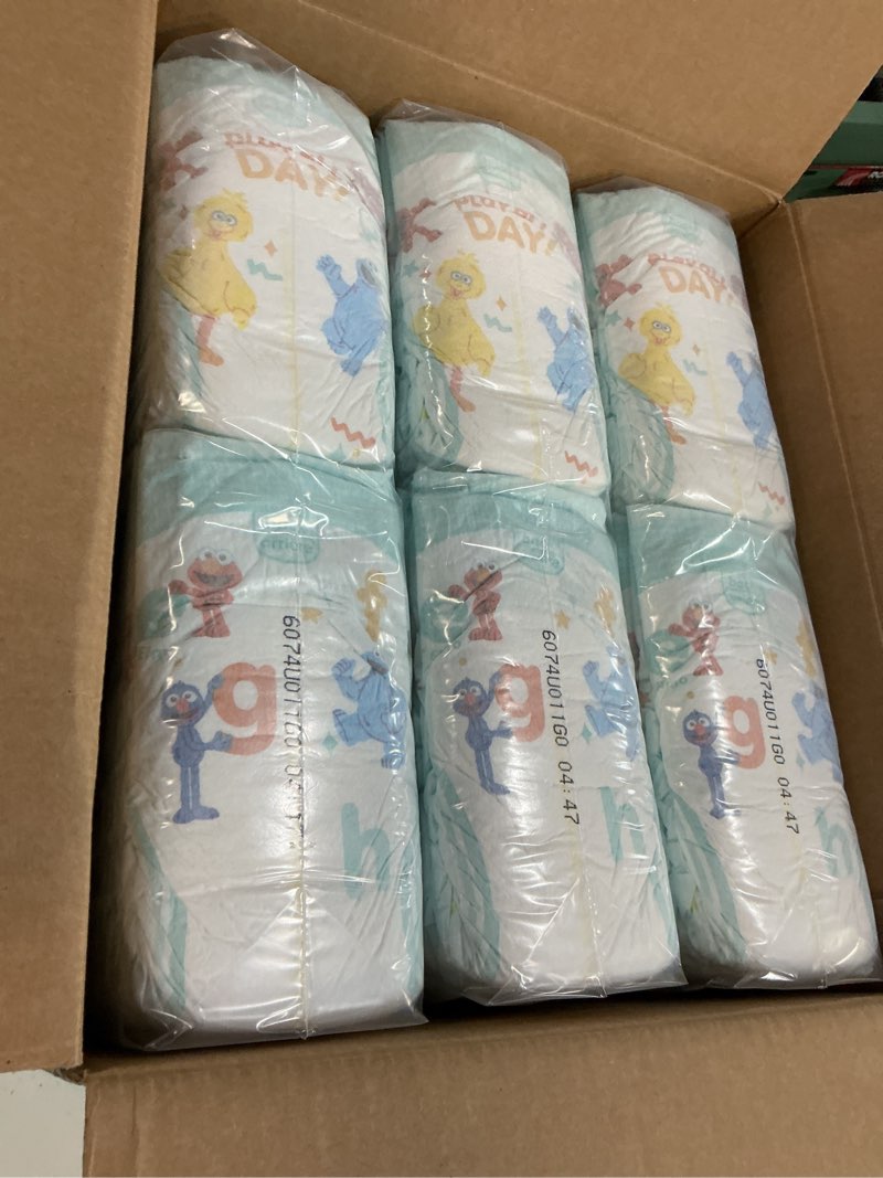 Condition photo showing New/Like New for pampers diapers - baby dry - size 4, 150 count, absorbent disposable infant diaper (packaging may vary) size 4 150