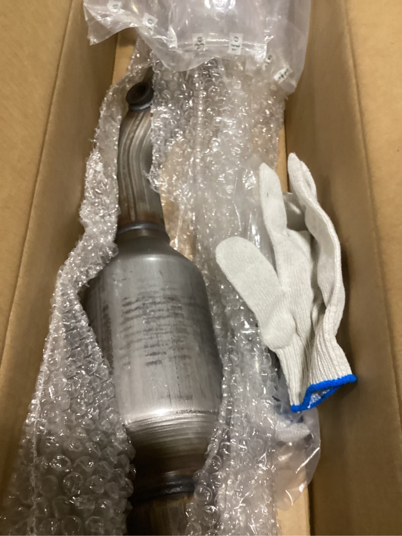 Condition photo showing Good Condition for Catalytic Converter, Catalytic Convert Compatible with 2003-2008 Toyota Corolla,2003-2008 Toyota Matrix?2003-2008 Toyota Vibe1.8L (EPA Compliant) Corolla 2003-2008 1.8L