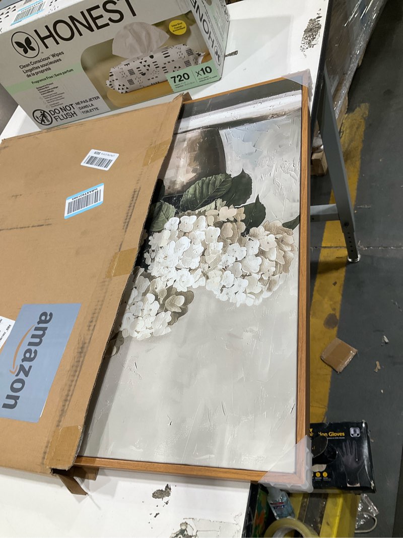 Condition photo showing Good Condition for insimsea framed canvas wall art vintage decor, hydrangea floral pictures bathroom wall decor aesthetic, living room bedroom flower home retro decorations, 16x24inch blooming hydrangeas 24"l x 16"w