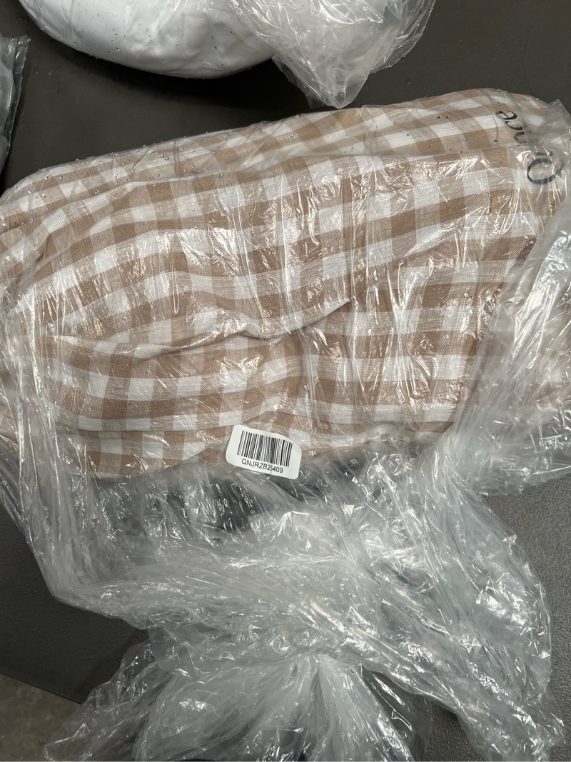 Condition photo showing New/Like New for european linen gingham duvet cover set, twin, cafe