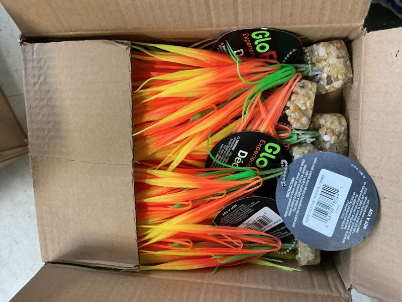 Condition photo showing New/Like New for GloFish Orange and Yellow Medium Fluorescent Under Blue LED Light Decor Aquarium Plant ( 12 pieces) 