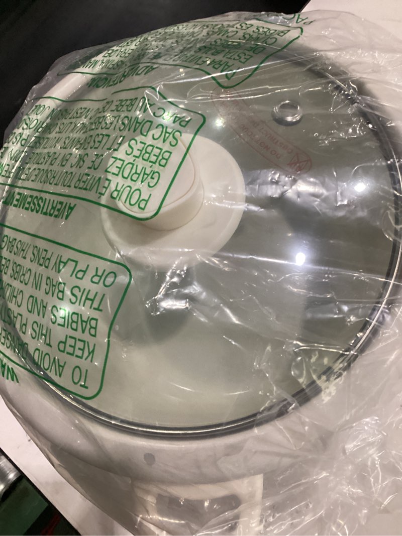 Condition photo showing Good Condition for aroma corecoat pot-style rice cooker with one-touch control and non-stick ceramic coating (6 cups cooked, 3 cups uncooked)