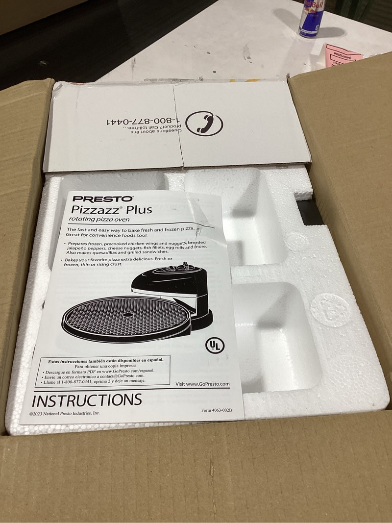 Condition photo showing New/Like New for Presto 03430 Pizzazz Plus Rotating Oven, Black