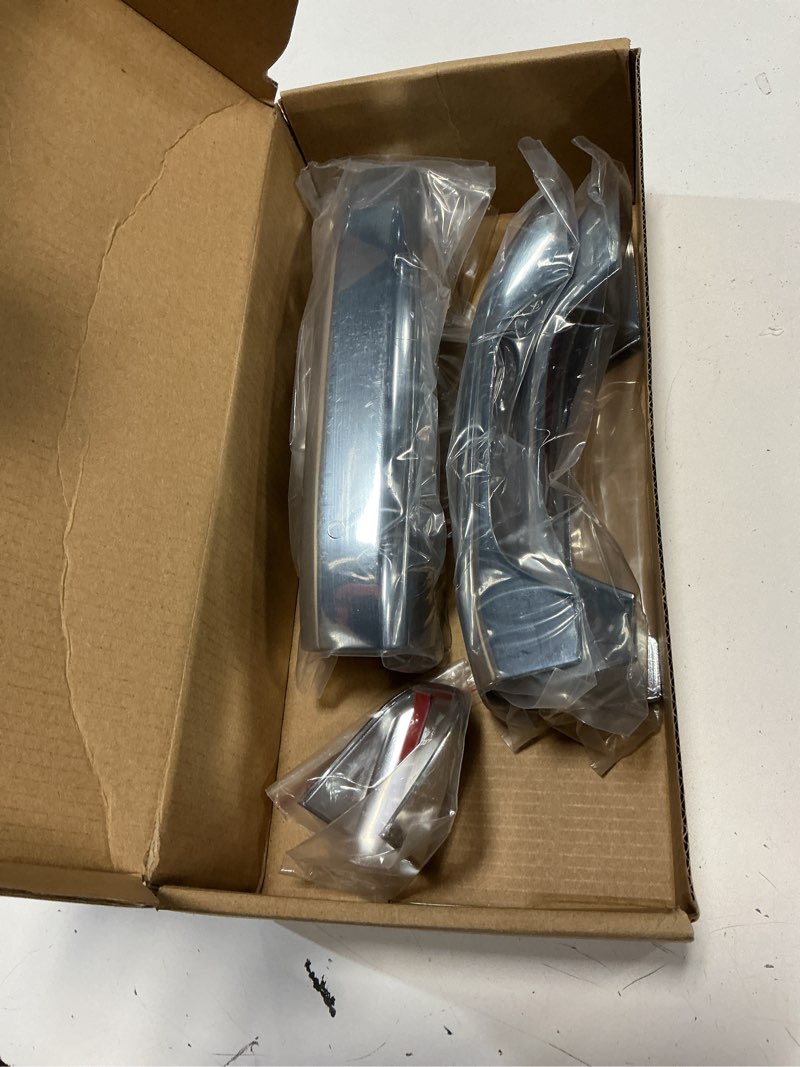 Condition photo showing New/Like New for for chevrolet colorado 2023-2025 abs chrome side door handle cover trim - 8pcs car exterior accessory