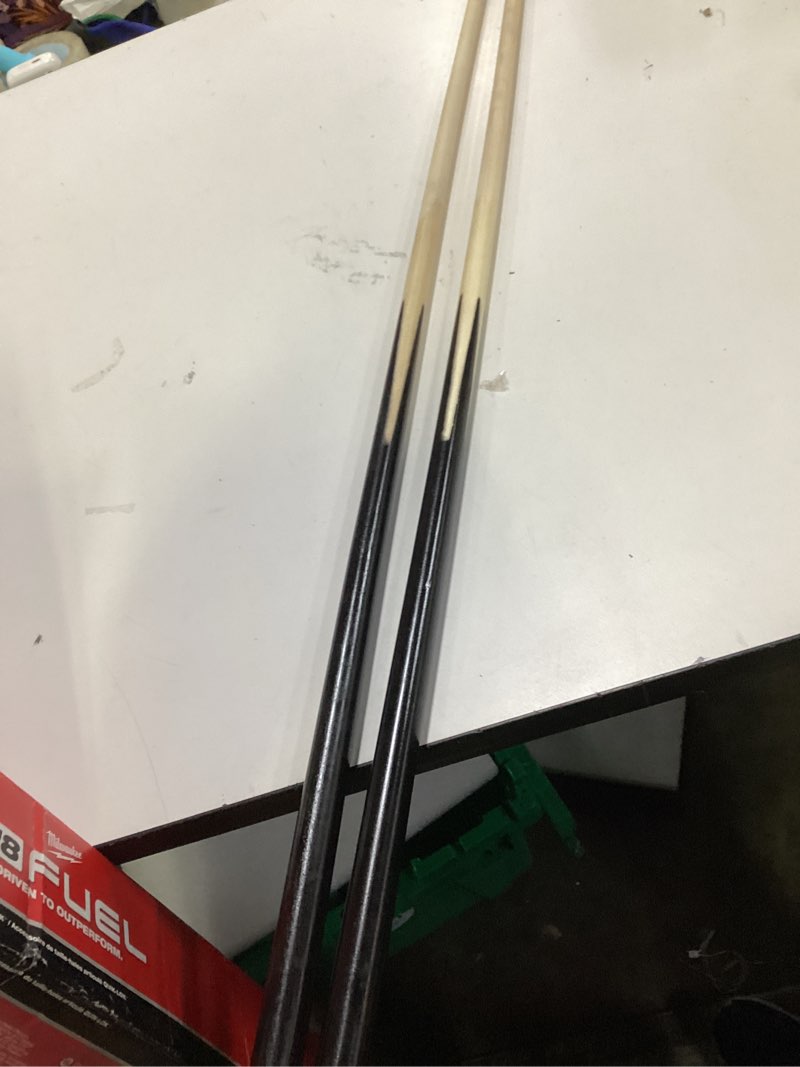 Condition photo showing Good Condition for Genubi Industry 36 Inch/48 Inch/58 Inch Pool Cue Stick Billiard Cue Stick, Hardwood Pool Stick with Different Size/Quantity for Kids Youth Adults, House Bar Pool Sticks for Pool Table 36" Set of 2