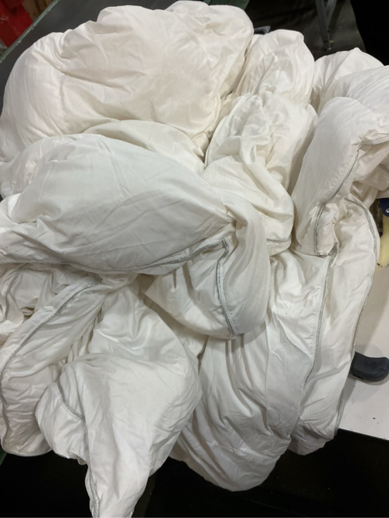Condition photo showing As Is for bedsure duvet cover king size - soft double brushed bedding set for kids & adults, zipper closure, 3 pieces, includes 1 duvet cover (104"x90") & 2 pillow shams, no comforter, white duvet cover with sham set king (104" x 90") 01 - white