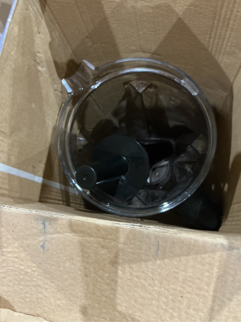 Condition photo showing As Is for 64 oz container for vitamix blender pitcher, replace classic c-series 5200 6300 5000 5500 4200 4500 750 blender cup,for vitamix blender container jar cup with blender blade assembly and tamper