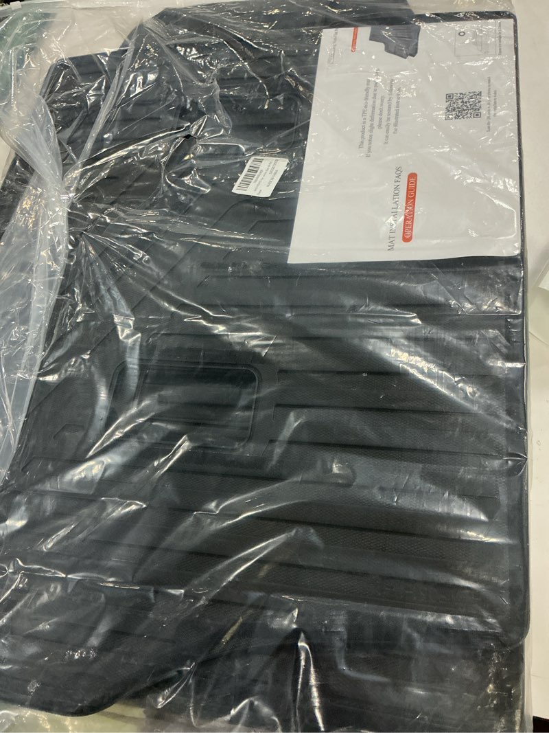 Condition photo showing New/Like New for Cargo Mat for 2025 2026 Subaru Forester, Full Coverage All Weather TPE Cargo Liner Trunk Mat with Backrest Mat for Subaru Forester Accessories (Gas Only)