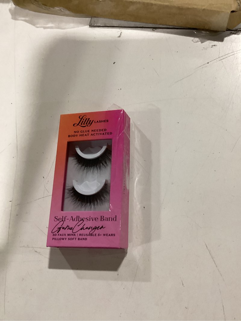Condition photo showing Good Condition for lilly lashes 3d self adhesive eyelashes, no lash glue needed, body heat activated press on lashes, reusable self adhesive eyelashes up to 5x, easy to apply & remove (gamechanger)