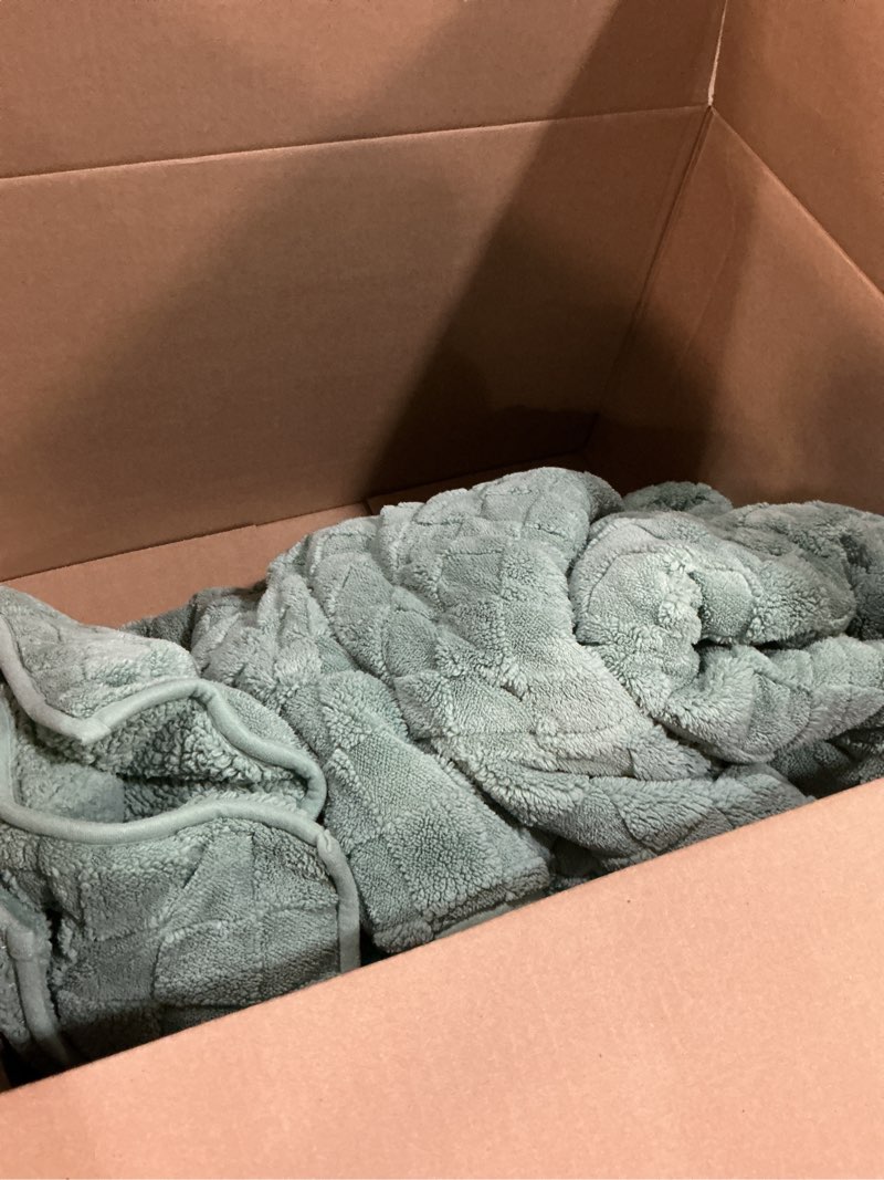 Condition photo showing Good Condition for kivik weighted blanket for adult, 15 lbs checkered throw blankets, soft dual sided heavy fleece checkerboard blanket for couch sofa bed, queen size 60 x 80 inches, sage green sage green 60"x80"-15lbs