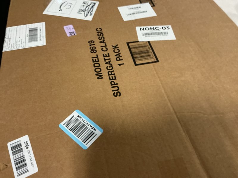 Condition photo showing New/Like New for north states 5-way pet gate, model# 8619