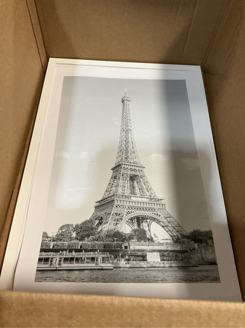 Condition photo showing Good Condition for upsimples 13x19 picture frame, display pictures 11x17 with mat or 13 x 19 without, wall hanging poster frames, white, 1 pack white 13x19