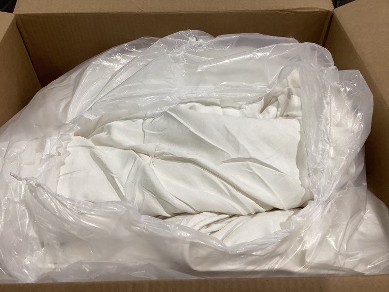 Condition photo showing Good Condition for Amazon Basics Warm, Breathable Queen Size Comforter Sets, All-Season Down-Alternative 3-Piece Bedding Set, Pinch Pleat Design, Full/Queen Size, Cream Cream Full/Queen