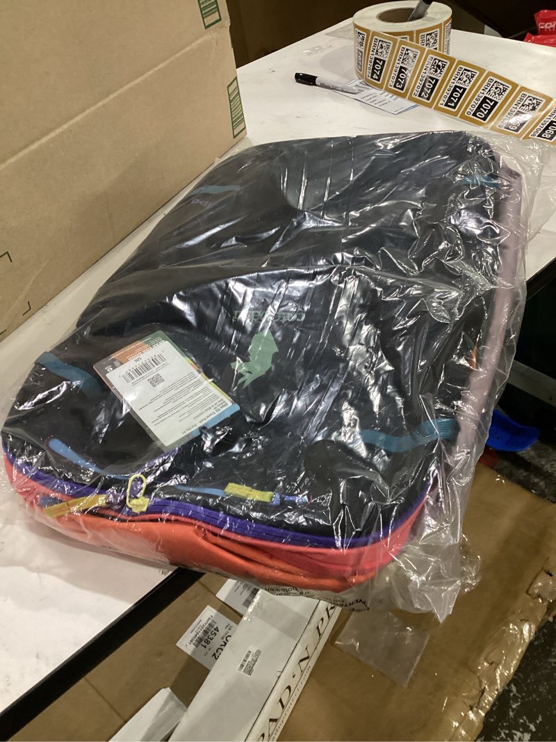 Condition photo showing Good Condition for cotopaxi allpa 35l travel pack, del dia, one size