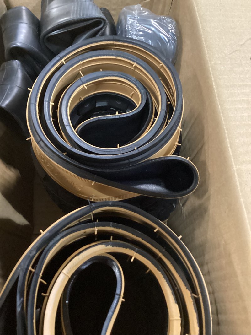 Condition photo showing Good Condition for mohegia 24/26 inch cruiser bike tires set: 24x2.125/26x2.125 inch classic folding bicycle tires,and pair inner tubes with tire levers for beach cruiser city bikes brown sidewall 26x2.125