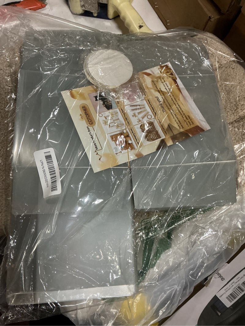 Condition photo showing New/Like New for COTOPHER 35 Pcs Clear Boxes for Favors, 6x6x6 Inches Clear Gift Boxes PET Material Small Cake Boxes Plastic Small Gift Boxes with Lids, 6 Inch Cake Box for Wedding Favors Baby Shower 6x6x6 Inch(Pack of 35)