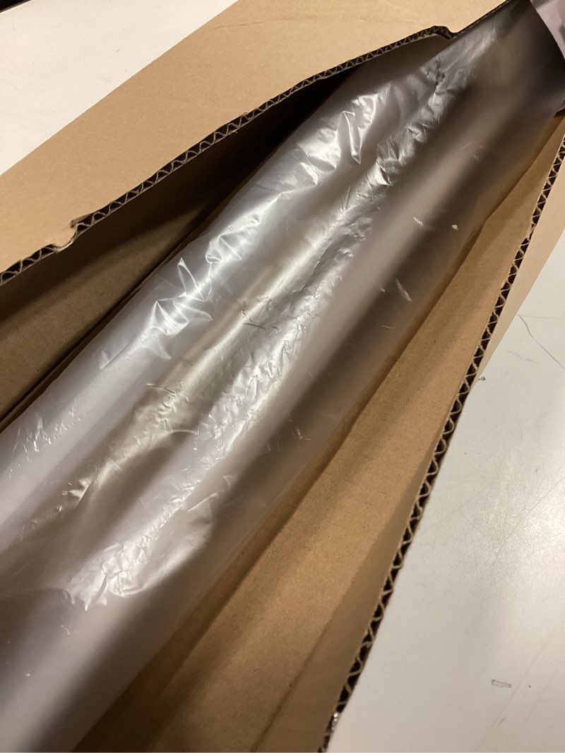 Condition photo showing Good Condition for hykolity 2 Pack 4FT Linkable LED Shop Light for Garage, 4400lm, 4FT 42W Utility Light Fixture, 5000K Daylight LED Workbench Light with Plug, Hanging or Surface Mount, White - ETL 42W-White