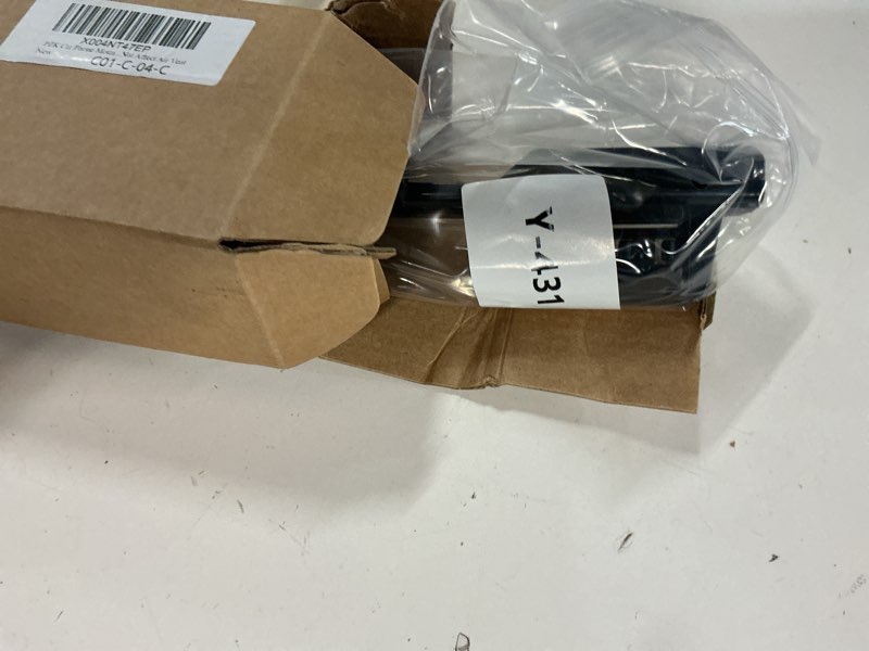 Condition photo showing Good Condition for pzk car phone mount for chevrolet silverado 1500/gmc sierra 1500 2022 2023 2024 2025 accessories 13.4-inch screen auto lock chevy car phone holder 360° rotation hands free not affect air vent 2022-2025 silverado 1500 /gmc sierra 1500 auto lock