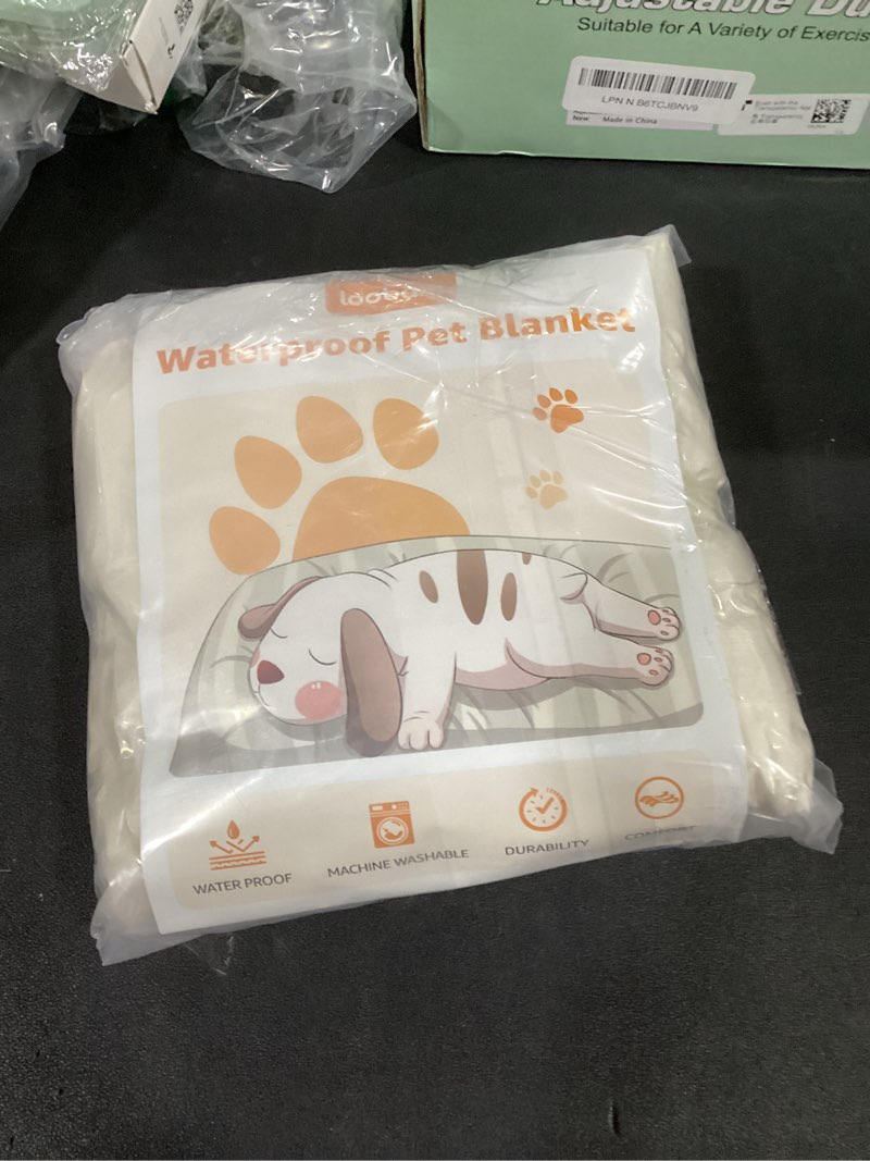 Condition photo showing New/Like New for LOOBANI Waterproof Dog Blanket for Couch: Spill-Proof Puppy Blankets for Small Medium Dogs Washable, Reversible Soft Flannel Pet Throw for Dog Bed, Crate, Couch Sofa Cover, Travel, 30" x 40", Beige 30" x 40" Beige